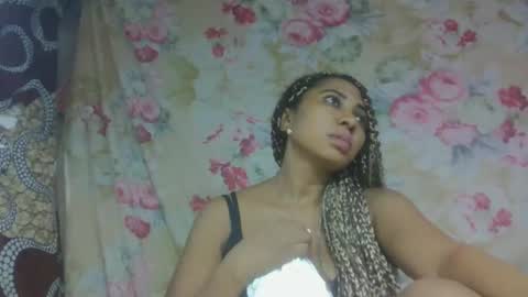 leatiana online show from March 31, 3:56 pm