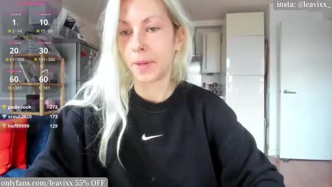 LeaVixx online show from October 29, 10:17 am