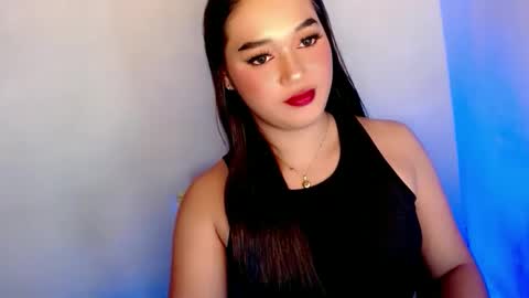 Snapshot of lebo_might chatting on December 4, 9:34 pm Coleen online show from December 4, 9:34 pm