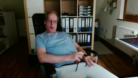 Dave online show from March 29, 9:04 pm