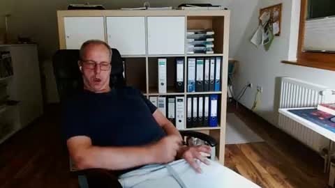 Dave online show from June 11, 10:52 pm