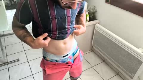 legayhot73 online show from June 20, 9:23 am