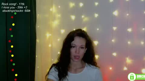hey Im Leia and I love rock  online show from July 11, 7:38 pm