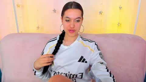 leiawow online show from June 3, 1:52 am