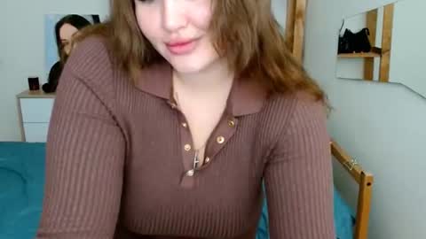 Snapshot of leila_beayte_ chatting on July 6, 4:53 am Leila online show from July 6, 4:53 am