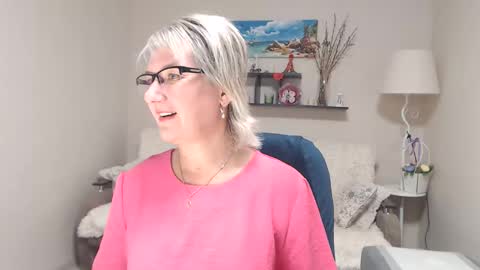 Leila Kinky online show from September 28, 3:23 am