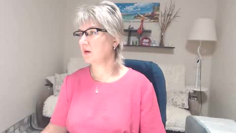 Leila Kinky online show from November 4, 3:38 am