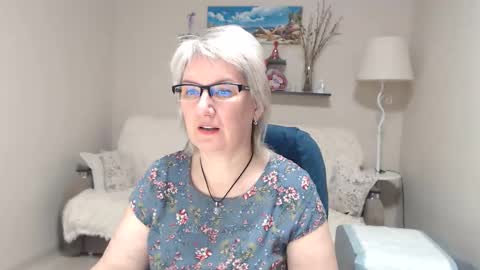 Leila Kinky online show from March 12, 4:18 am