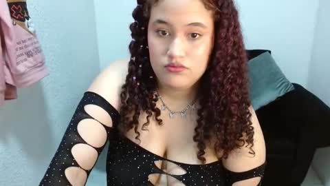 leilaprettysex online show from February 20, 1:00 pm