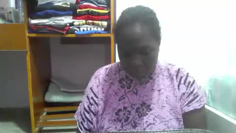 Snapshot of lemon_girl90 chatting on January 7, 10:56 pm lemon_girl90 online show from January 7, 10:56 pm