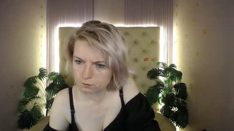 Lena online show from January 7, 7:10 am