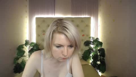 Lena online show from January 8, 7:03 am