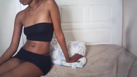 lenah6 online show from April 10, 4:50 am