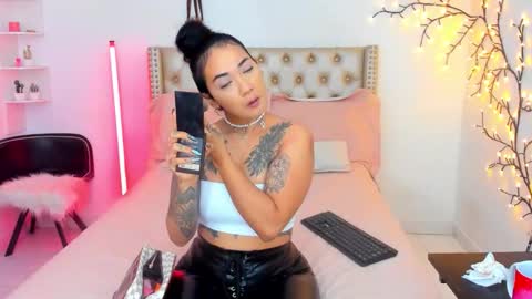 Lena  online show from February 18, 1:18 pm