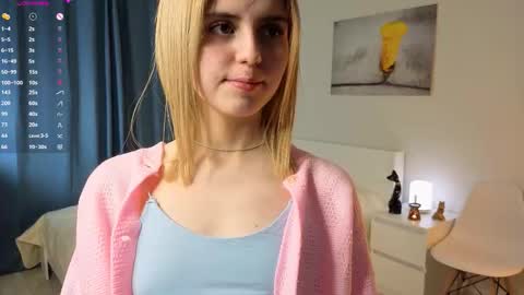 Earlene online show from October 15, 6:52 pm