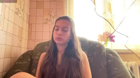 Hellomy name is Natalyits my first day here nice to meet you Give me 50 thumbs ups online show from May 18, 3:35 am