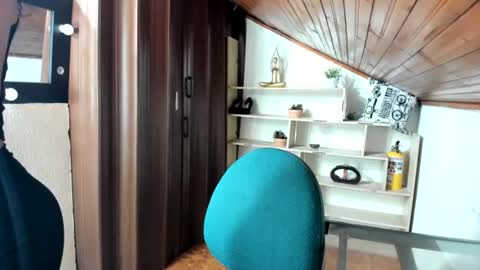 lennox_amy online show from July 16, 1:06 pm