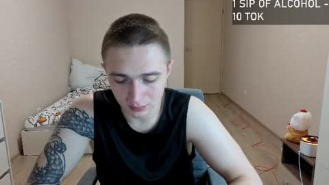 Snapshot of leo__miller chatting on June 15, 9:06 pm LEO online show from June 15, 9:06 pm