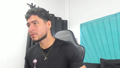 leo_carter1 online show from March 5, 2:13 pm