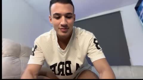 leo online show from January 15, 9:40 pm