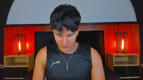 Snapshot of leo_savage_ chatting on June 12, 4:44 am Leo online show from June 12, 4:44 am