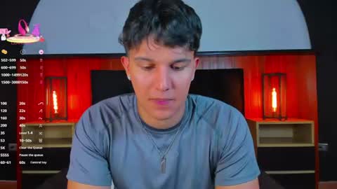 Snapshot of leo_savage_ chatting on July 5, 4:41 am Leo online show from July 5, 4:41 am