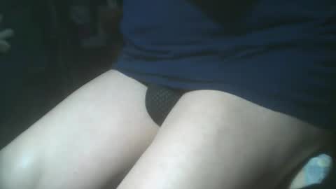 leobauo online show from April 10, 9:41 pm