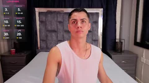 Snapshot of leomonnroe chatting on June 21, 5:26 pm leomonnroe online show from June 21, 5:26 pm