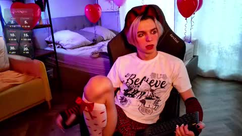 Leon online show from February 15, 8:11 am