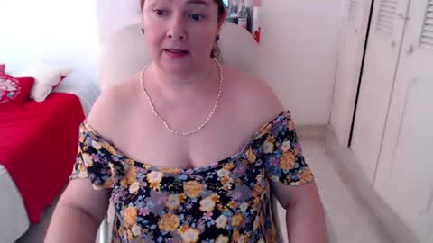 Snapshot of leonela_69 chatting on June 28, 2:01 pm leonela online show from June 28, 2:01 pm