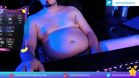 Snapshot of leonsatisfaction chatting on November 2, 4:09 pm Leon Robertson online show from November 2, 4:09 pm