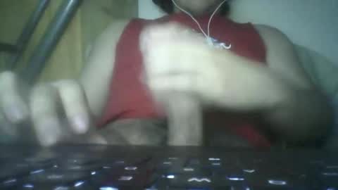 leoonel_95 online show from March 17, 1:32 am