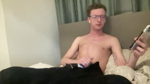 leroydeldiaz1 online show from February 27, 12:32 am