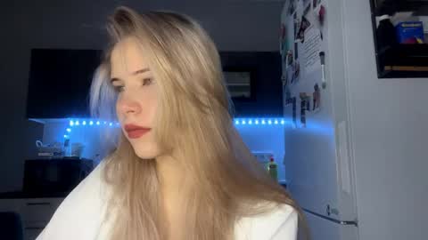 Snapshot of lettieharkin chatting on April 25, 2:25 pm Kate online show from April 25, 2:25 pm