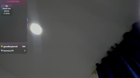 levi ferrer online show from October 15, 9:15 pm