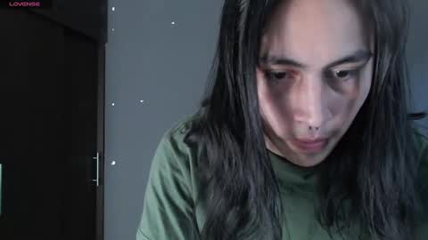 levi online show from December 15, 4:59 pm