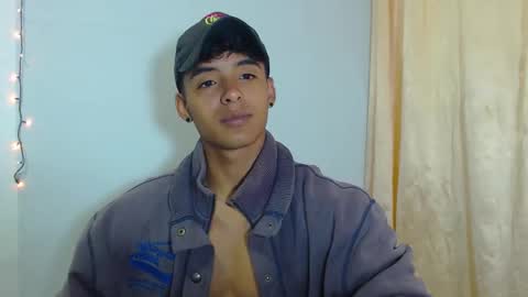 i  am lewis ly EDUARDO MEMDOZA15 online show from March 20, 3:28 pm