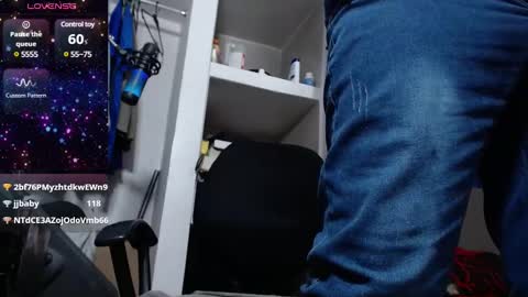 Lewis online show from January 10, 7:00 pm