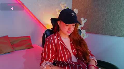 lexavega_ online show from July 4, 4:46 pm