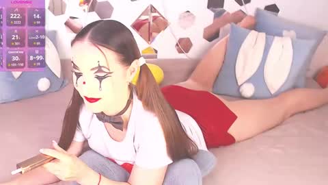 Alexia online show from January 6, 9:29 pm