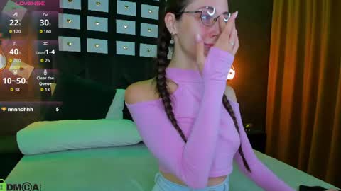 Snapshot of lexi_split chatting on July 15, 1:44 am Lexi GTM2 MonWedThurSatSun 1000am-400pm online show from July 15, 1:44 am