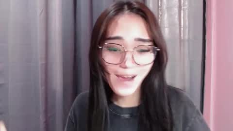 lexibabe_ online show from April 10, 6:29 am