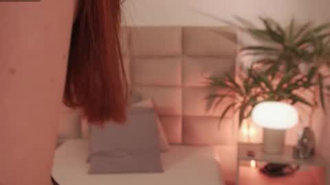 Lexie  online show from February 20, 12:05 pm