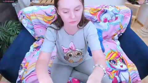 Lexi online show from July 16, 6:41 am