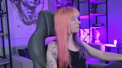 Lexi Wenford NO NUDE GODDESS online show from July 22, 4:15 am