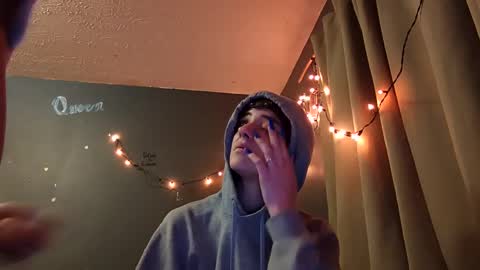 lexxndemm online show from December 7, 5:04 am