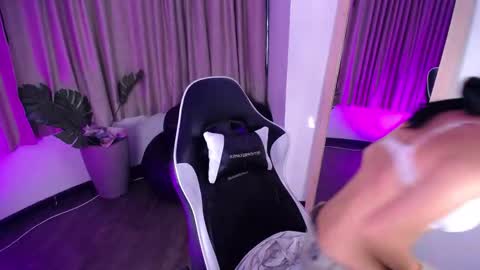 lexy_storm_18 online show from April 25, 9:01 pm