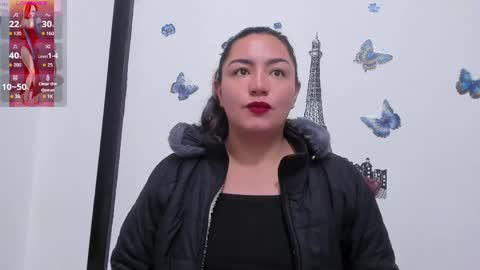lexyy24_ online show from June 1, 11:01 am