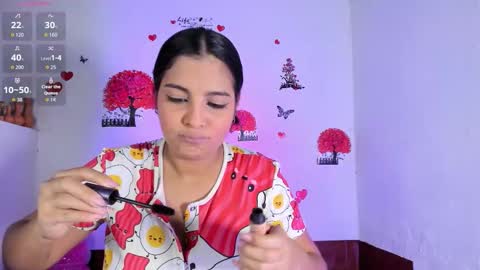 Snapshot of leyacopper chatting on February 11, 12:15 am Leya online show from February 11, 12:15 am