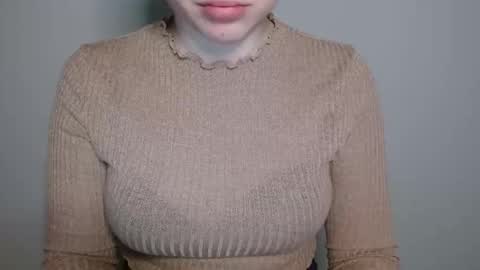 Leyla online show from April 13, 3:39 pm